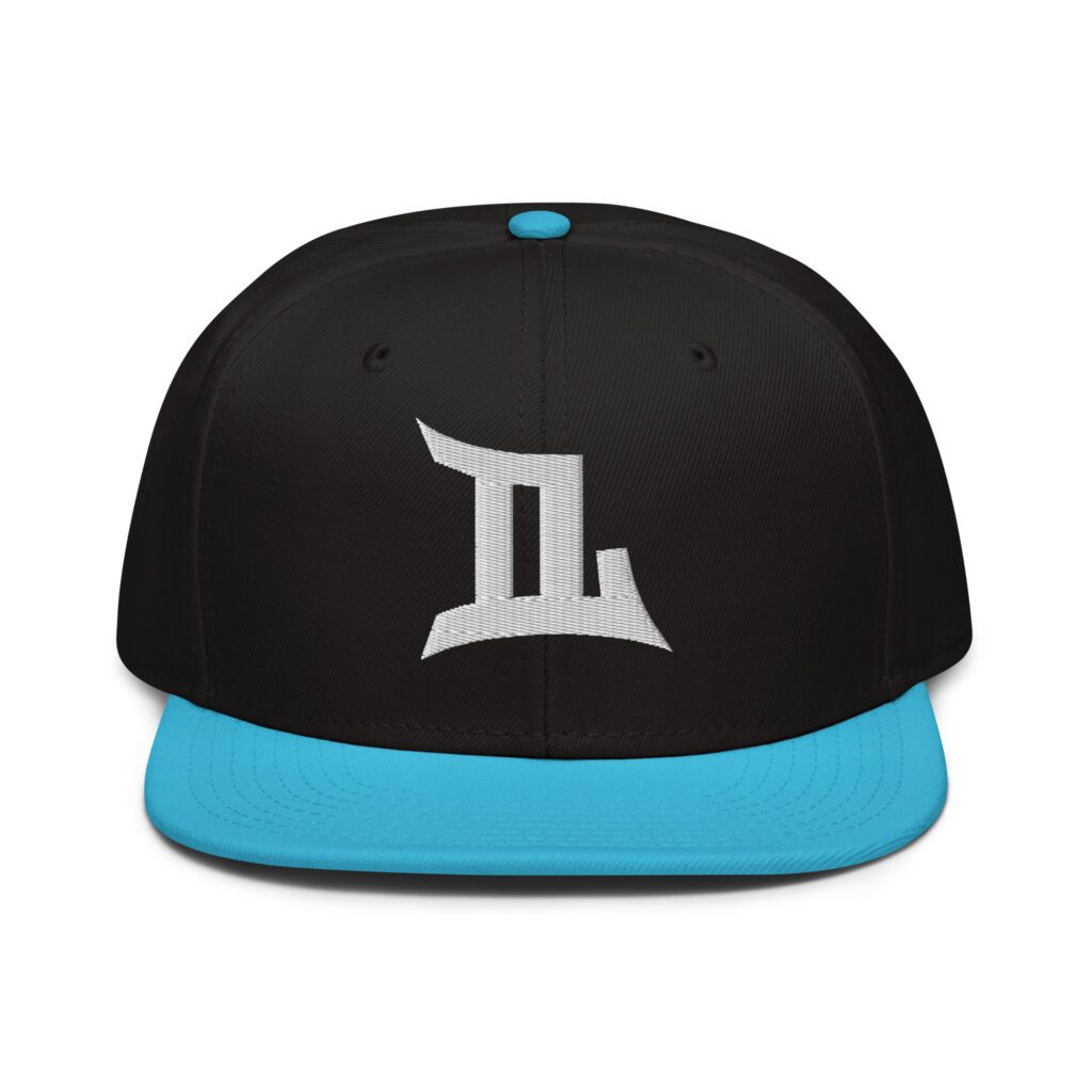 Ike Larsen's Iconic Snapback!